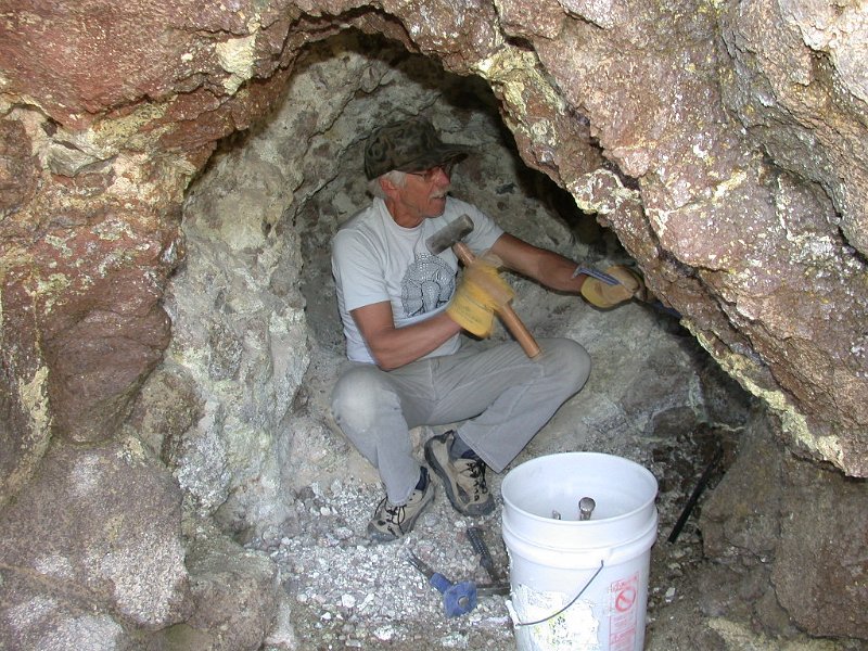 Burro Creek AZ Purple agate .JPG